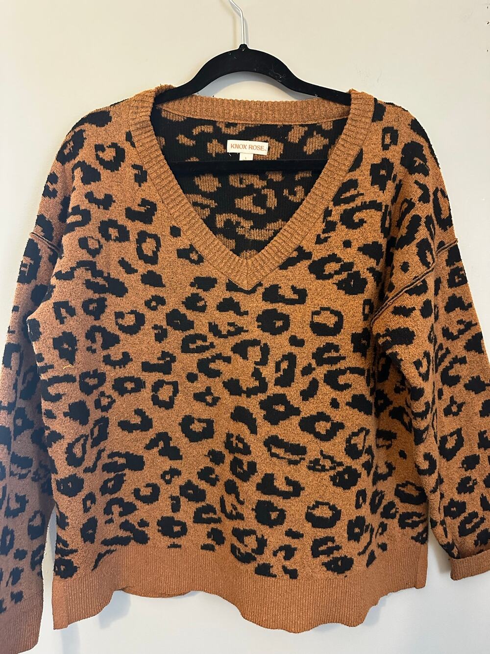 Knox Rose Leopard Print V Neck Sweater Brown Black L